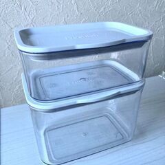 【無料】Freshlokのコンテナ　2個の画像