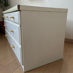 クローゼットチェスト の画像
