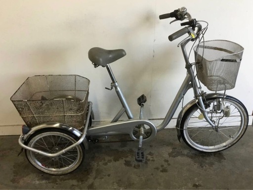 h-160△ 岐阜発/ SWING CHARLLE/ 大人用三輪自転車/ スイング.固定切り替え付/ 変速なし/ 走行確認/ 現状品/ s0.5/ R6.12/5 △