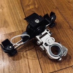 【デイトナ】バイク用 スマートフォンホルダー　アルミアーム　クイックタイプ  22-29 中古品の画像