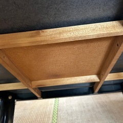 木製 テーブルの画像
