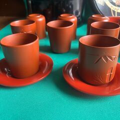 茶櫃（ちゃびつ） 湯呑み10個セット ＋茶托（ちゃたく）付きの画像