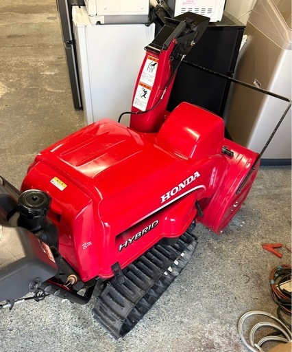 札幌市内配送無料 HONDA ホンダ 11馬力 ハイブリッド除雪機 HSS1170i 電動シューター サイドカッター付き 新品バッテリー