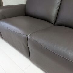 リクライニングソファの画像