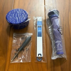 Dyson V8 fluffy スタンドセットの画像