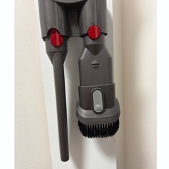 Dyson V8 fluffy スタンドセットの画像