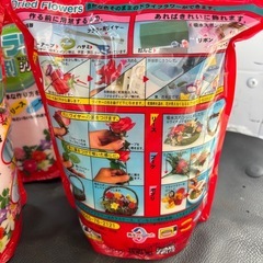 ●ドライフラワー用 乾燥剤 1kg×3つ●あげますの画像