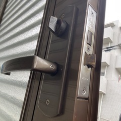 アルミ玄関ドア中古の画像