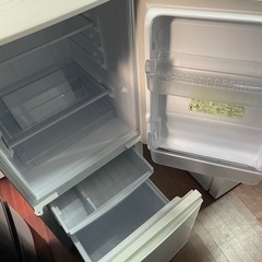 シャープ　冷蔵庫　137L SJ-D14F-W RZの画像