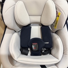 コンビ　クルーヴスマート　ISOFIX ネイビーの画像