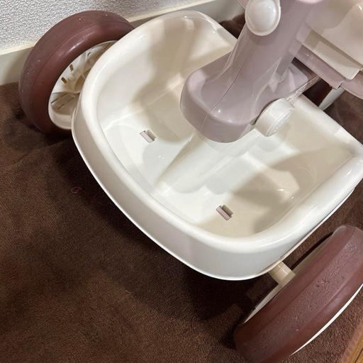 iimo TRICYCLE 2 #02 三輪車　ジェントルホワイト