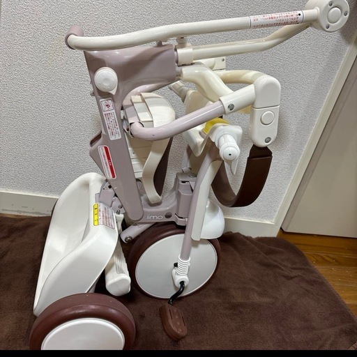 iimo TRICYCLE 2 #02 三輪車　ジェントルホワイト