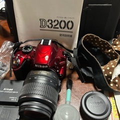 美品✨Nikon D3200 ボディレッドの画像