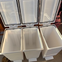 美品　ゴミ箱　45リットル　3つまとめの画像