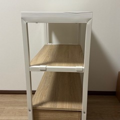 収納棚の画像