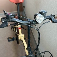 折りたたみ自転車の画像