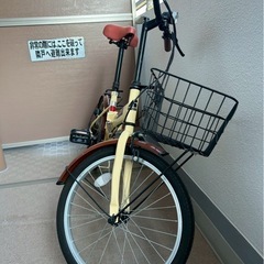 折りたたみ自転車の画像