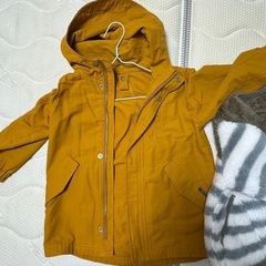 子供服アウターの画像