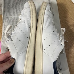 adidas スタンスミス　ネイビー 27センチの画像