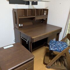 大塚家具の学習机の画像