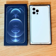 iPhone 12𝐏𝐫𝐨 128GBの画像
