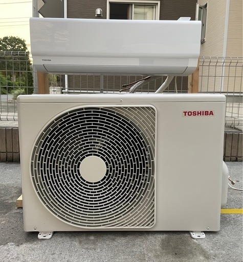 取り引き終了！　　　　　　　　　　　　　　　 TOSHIBAエアコン2022年製 10畳用