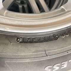 スタッドレス　ホイール付きの画像