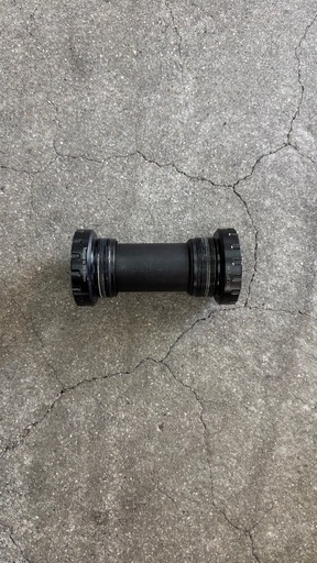 ［自転車専門店］usedパーツ☆リーダーバイク純正ダイレクトクランク・BB付属