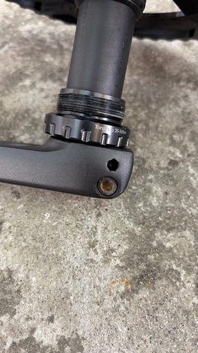 ［自転車専門店］usedパーツ☆リーダーバイク純正ダイレクトクランク・BB付属