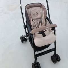 ベビーカー (コンビ)の画像