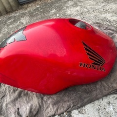HONDA VTR 250 ガソリンタンクの画像