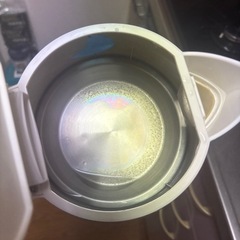 電気ケトルの画像