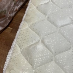 🌟新品未使用🌟訳ありダブルマットレスの画像