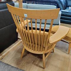 【愛品倶楽部柏店】柏木工 オットマン付アームチェア 幅90cmの画像