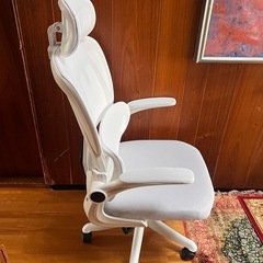 オフィスチェア(白)美品✨️の画像