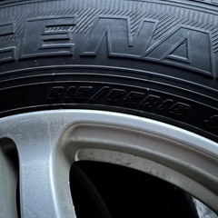 グッドイヤー アイスナビ7 215/65R16 
2021年製 8分山前後 エクストレイル純正ホイール付の画像