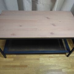 IKEA FJÄLLBO コーヒーテーブルの画像