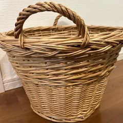 ラタン　かごの画像