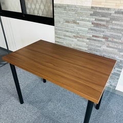 ニトリ ダイニングテーブルの画像