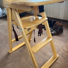 【お譲りします】たためるベビーチェアの画像