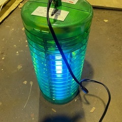 電撃殺虫器の画像
