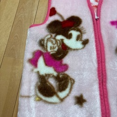 ディズニーミッキー ＆ミニー暖かベストの画像