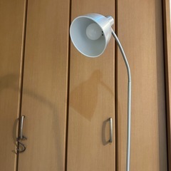 IKEA スタンドランプの画像