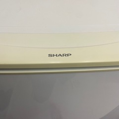 SHARP 冷蔵庫の画像