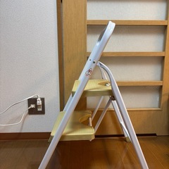 期間限定出品　脚立の画像