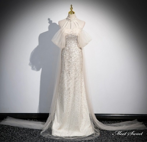 パーティードレス