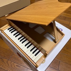 カワイミニピアノの画像