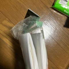 A 　半袖V首シャツ の画像