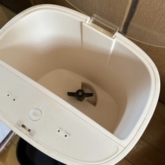 NECO MESHI FEEDER ネコメシフィーダー 給餌器 手動給餌のみ動作確認済の画像