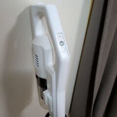 ＊引き取り希望　充電式サイクロンスティッククリーナー SCD-180-Wの画像